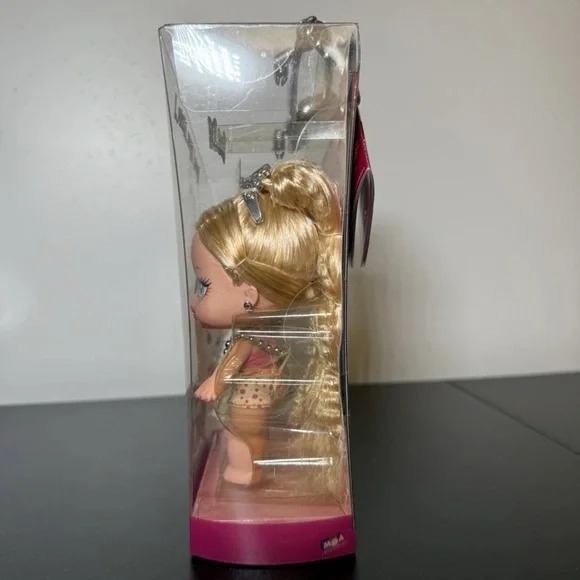 RARE Bratz Babyz Hair Flair Cloe 2006 1st Edition NIB - Picture 4 of 6